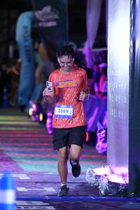 BIB: 3389
                            <button type="button" onclick="openModal(26221293)" class="btn btn-primary btn-sm float-right btn-popup" data-toggle="modal" data-target=".modal-high-quality">
                        <i class="fas fa-shopping-cart"></i> Add to Cart
                    </button>
                                            <button type="button" onclick="isThisMe(26221293, true)" class="btn btn-success btn-sm float-right btn-popup btn-isme hidden" data-toggle="tooltip" data-placement="bottom" title="นี่คือรูปของคุณใช่ไหม คลิกที่นี่เพื่อเอาเข้าอัลบั้ม">
                        <i class="fas fa-plus"></i> Add to album
                    </button>
                    <button type="button" onclick="isThisMe(26221293, false)" class="btn btn-warning btn-sm float-right btn-popup btn-isnotme hidden">
                        <i class="fas fa-ban"></i> Remove from album
                    </button>